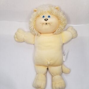 Vintage 1983 Yellow Cabbage Patch Kids " Koosas" Lion Doll.Great Used Condition